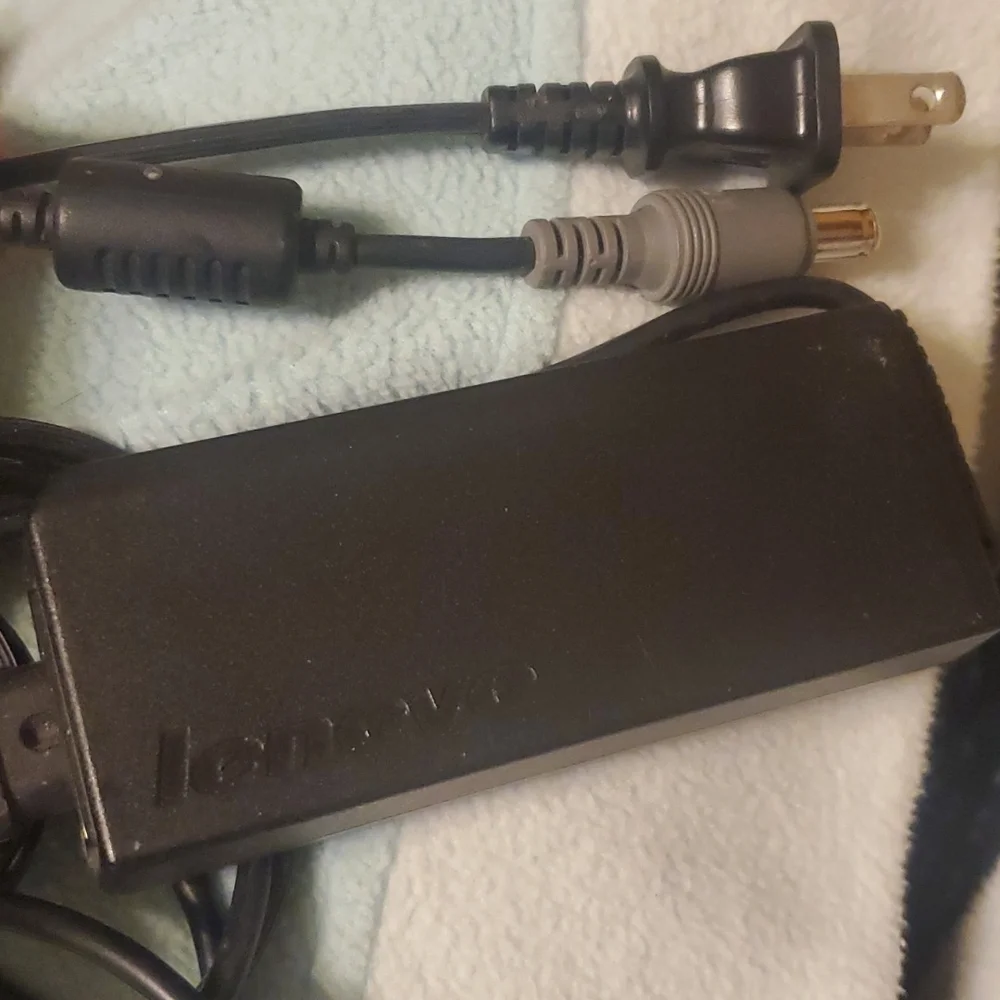 Lenovo AC Adapter DCWP-MMC